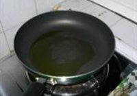 菠菜炒蟹棒的做法 步骤6