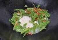 空心菜梗的做法 步骤8