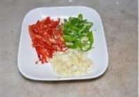 空心菜梗的做法 步骤3