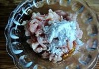 山药炒肉丝的做法 步骤3
