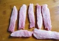 糖醋里脊的做法 步骤2