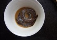 茄味口蘑虾球的做法 步骤3