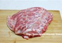 酥香烤大排的做法 步骤1