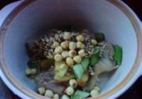 莲子薏米煲鸭汤的做法 步骤9