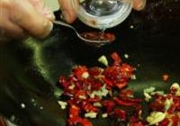 芹香牛肉的做法 步骤18