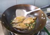 酱烧太阳鱼的做法 步骤6