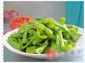 清炒豇豆