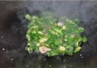 余干辣椒小炒油渣的做法 步骤11
