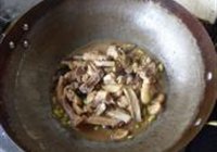 香菇毛豆焖仔鸡的做法 步骤10