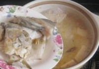 红腐乳鲳鱼豆腐煲的做法 步骤6