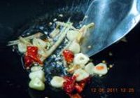干煸四季豆的做法 步骤5