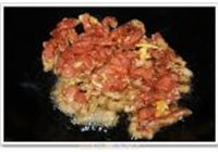 芹菜泡椒炒牛肉的做法 步骤6