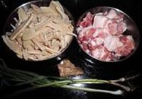 水笋烧肉的做法 步骤1