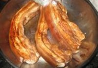 梅菜笋干扣肉的做法 步骤2