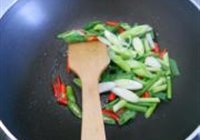 腊炒鲜鸭胗的做法 步骤7