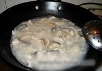 汆鱼片的做法 步骤6