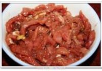 芹菜泡椒炒牛肉的做法 步骤5