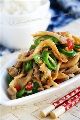 肉片炒鸡纵菌