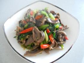 腊炒鲜鸭胗
