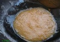 拔丝馒头的做法 步骤7