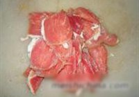 水煮肉片的做法 步骤1