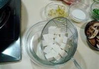 鲍汁烩豆腐的做法 步骤4