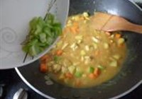 咖喱鸡饭的做法 步骤15
