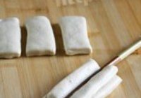 放心油条的做法 步骤4