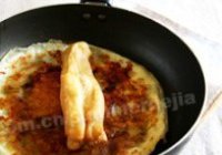 煎饼果子的做法 步骤4