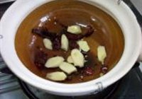 砂锅茴香焖鸡的做法 步骤3