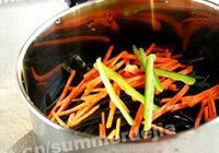 凉拌海带丝的做法 步骤4