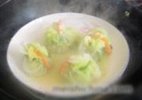 鲜虾白菜包的做法 步骤17