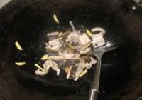 豉椒炒黄鳝的做法 步骤6