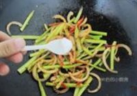 香辣肉皮的做法 步骤7
