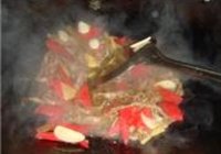 炒羊肉的做法 步骤13