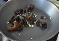 莲藕烧排骨的做法 步骤6