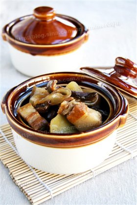 猪肉榛蘑炖土豆