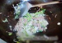 ţ 1