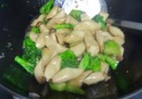蚝皇兰花鸡腿菇的做法 步骤12