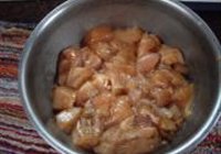 土豆烧鸡肉的做法 步骤1
