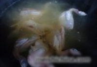 鹌鹑炖盅的做法 步骤2