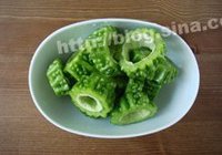 苦瓜酿肉的做法 步骤2