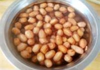 麻辣花生米的做法 步骤2