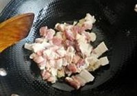 老干妈千张结烧肉的做法 步骤3