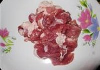 丝瓜炒茶树菇的做法 步骤5