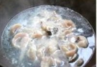 椒麻鱼片的做法 步骤4