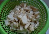 杏鲍菇溜白菜的做法 步骤2