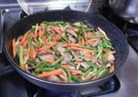 家乡小炒肉的做法 步骤10