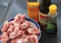 炖腔骨。的做法 步骤1