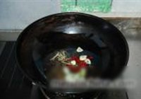 孜然羊肉的做法 步骤3